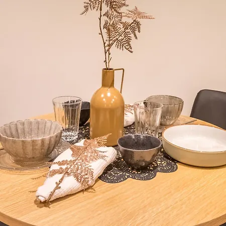 & Le Clandestin 公寓 *